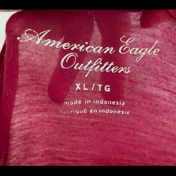 🐾American Eagle🐱 - Picture 2 of 2